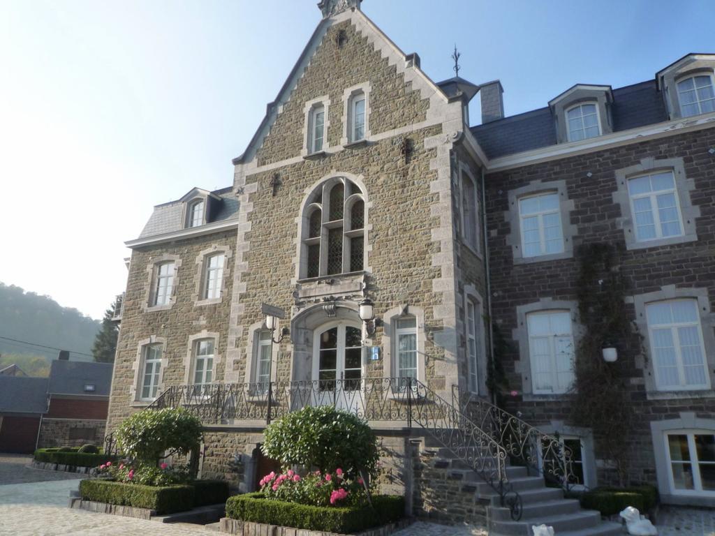 Le Chateau De Rendeux Luaran gambar