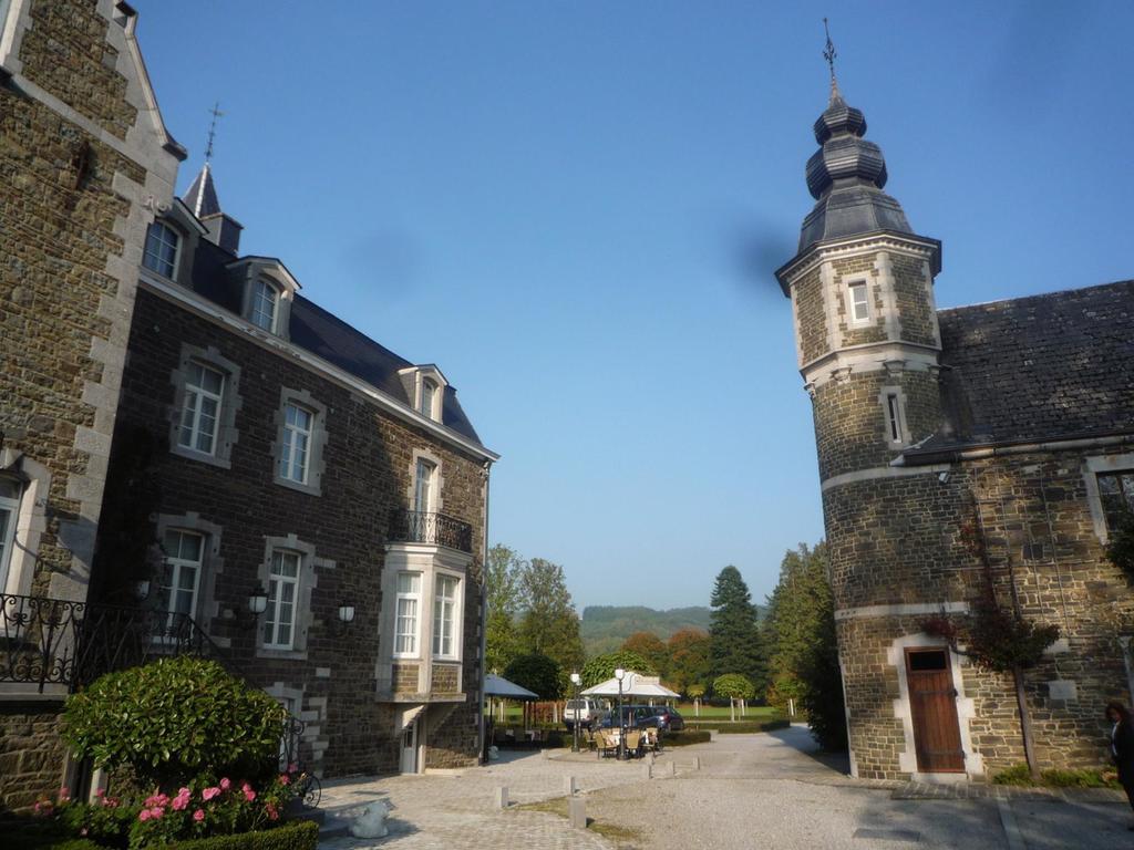 Le Chateau De Rendeux Luaran gambar
